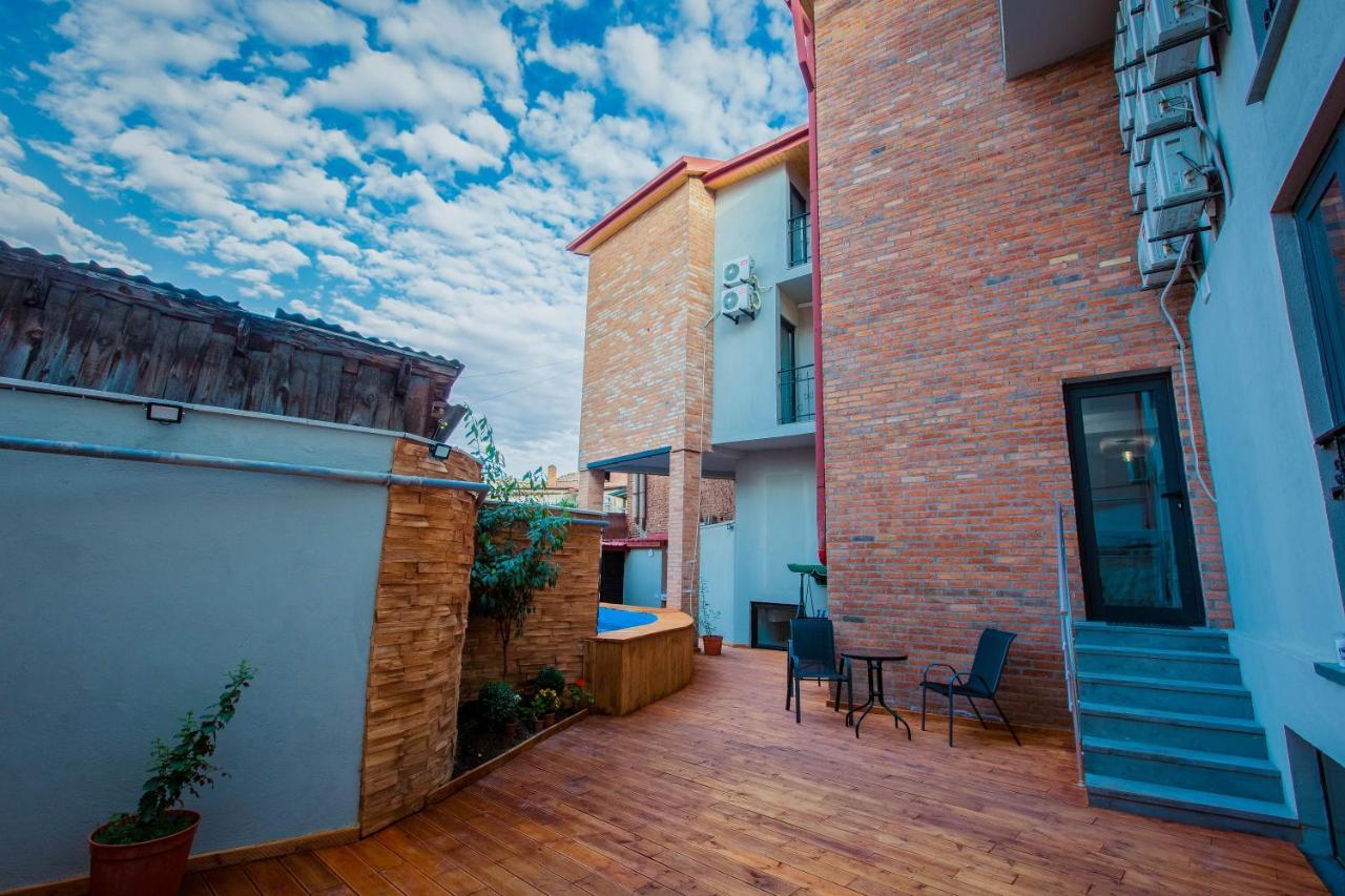 Silver 37 Tbilisi Bagian luar foto